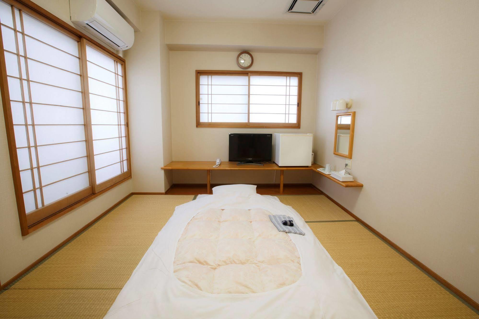 Business Inn Umesaki - Vacation Stay 63382V Nagasu Exterior foto