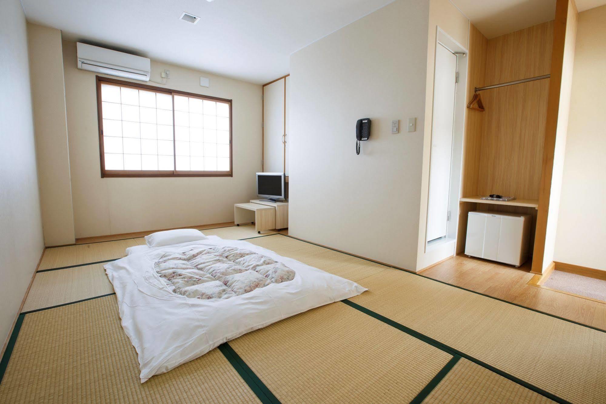 Business Inn Umesaki - Vacation Stay 63382V Nagasu Exterior foto